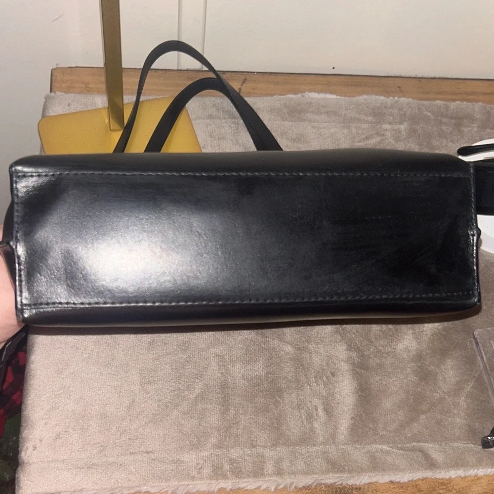 Furla Vintage Black Leather Bag - Picture 11 of 16